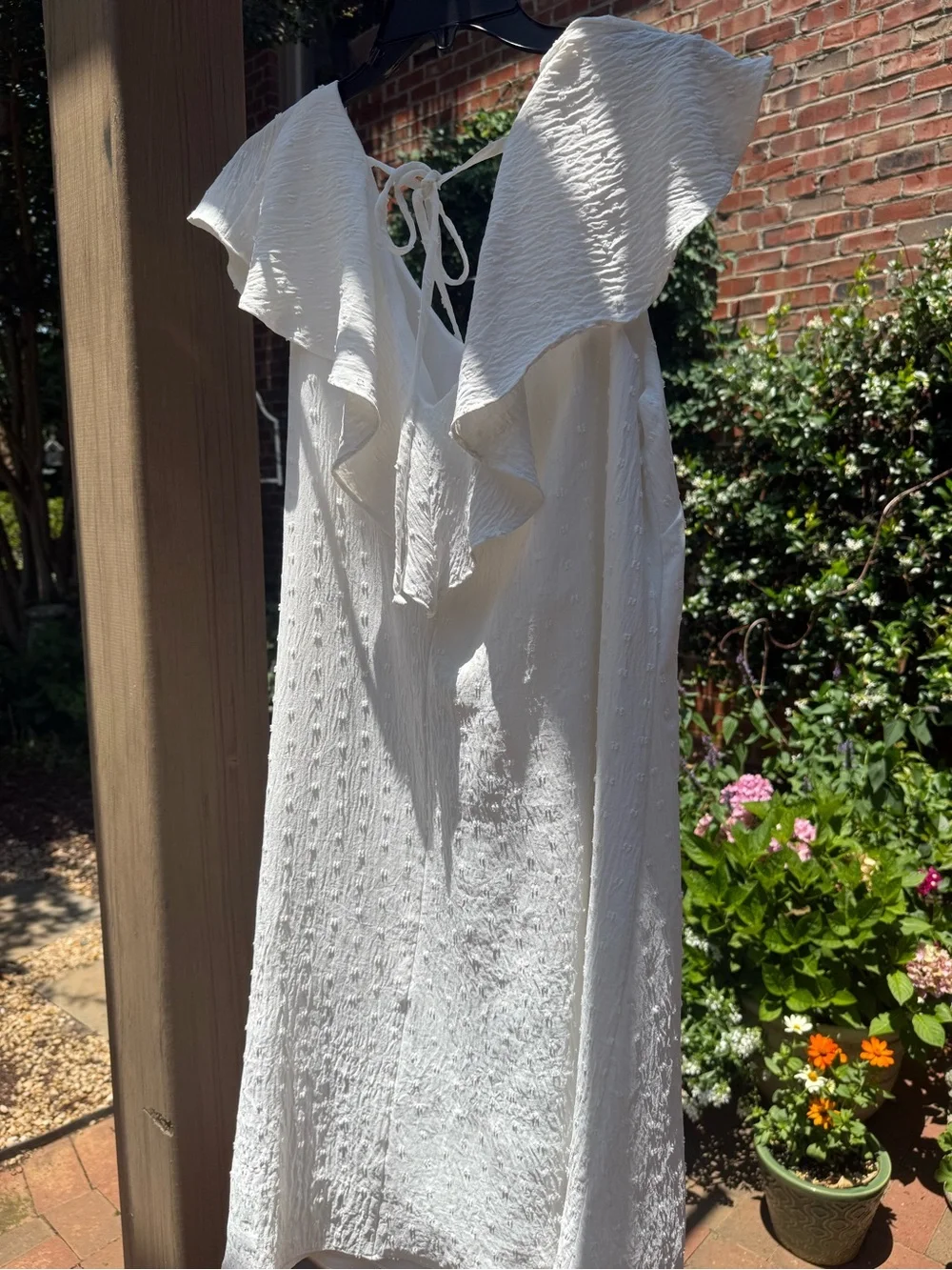 Elegant White Ruffle-Trim Midi Dress with V-Neck - Fully Lined - 3X - like new - Picture 1 of 4